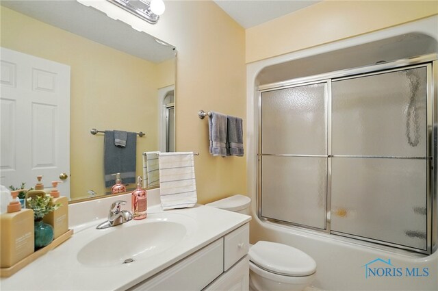 210 Willowood Cir, Bowling Green, OH 43402 - photo 24