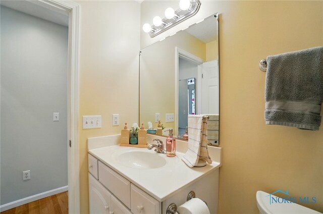 210 Willowood Cir, Bowling Green, OH 43402 - photo 25