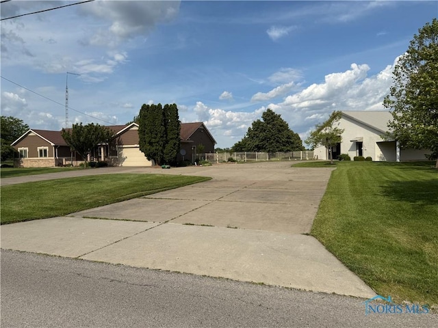 24340 Hull Prairie Rd, Perrysburg, OH 43551 - view of concrete surface