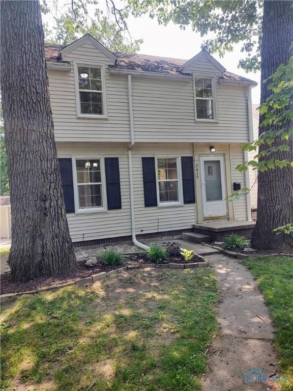 2417 Lambert Dr, Toledo, OH 43613 - view of front of property