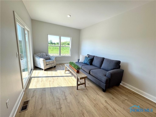 5042 Noah Ln, Oregon, OH 43616 - photo 7