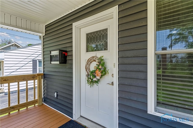 1313 Washington Ave, Findlay, OH 45840 - view of property entrance