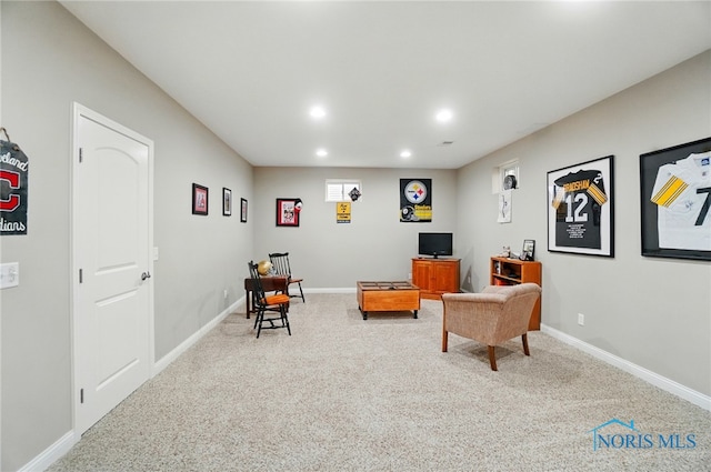 16187 Sugar Maple Ct, Findlay, OH 45840 - living room with carpet, recessed lighting, and baseboards