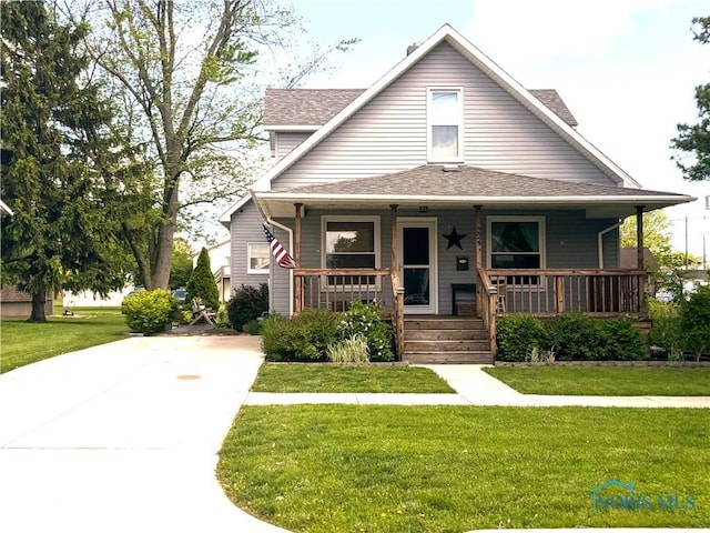 224 W Ottawa St, Oak Harbor, OH 43449 - photo 1