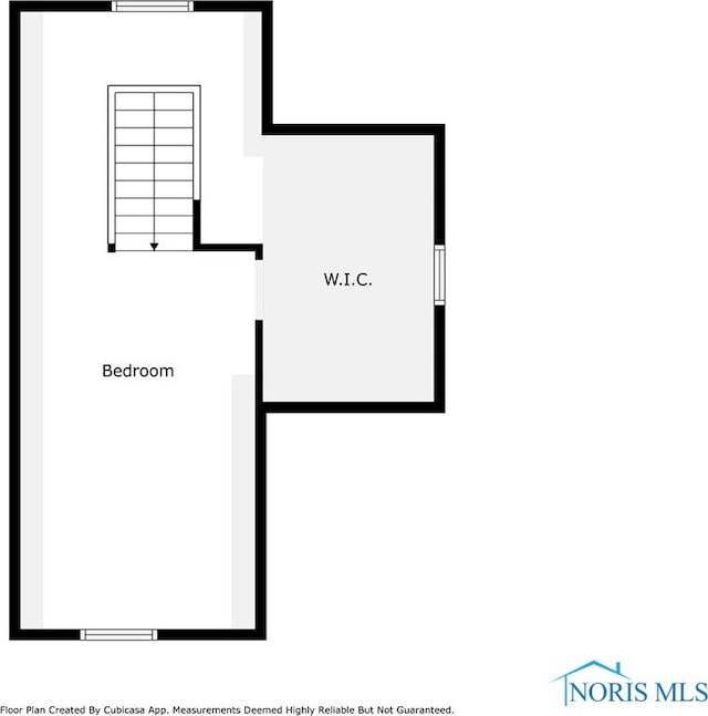224 Elm St, Rossford, OH 43460 - floor plan / room layout