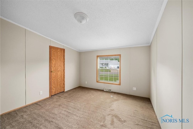 1204 Bedford Woods Dr, Toledo, OH 43615 - photo 23