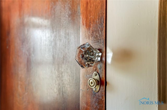 7149 Wales Rd, Northwood, OH 43619 - detailed view