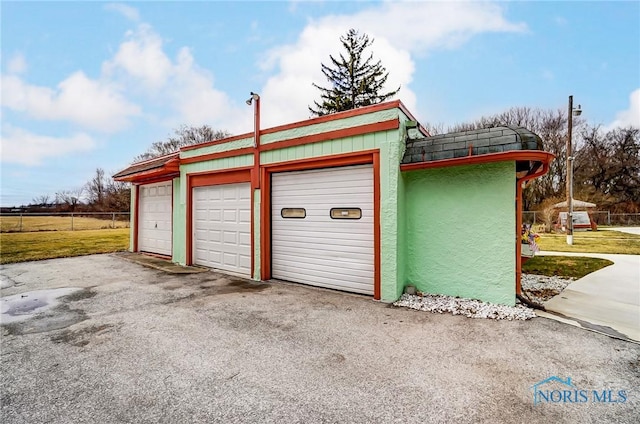7149 Wales Rd, Northwood, OH 43619 - view of detached garage