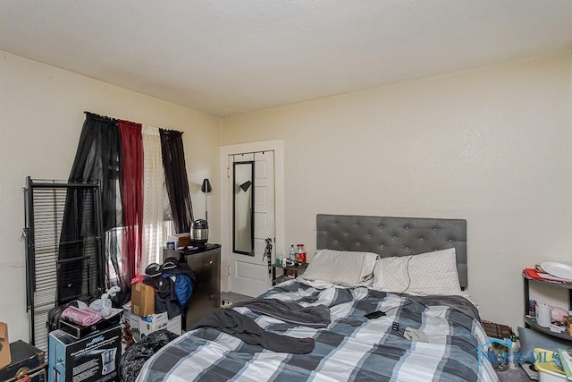815 Dunwood Ct, Toledo, OH 43609 - view of bedroom