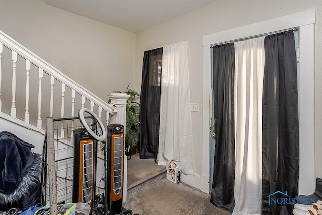 815 Dunwood Ct, Toledo, OH 43609 - stairs with carpet flooring