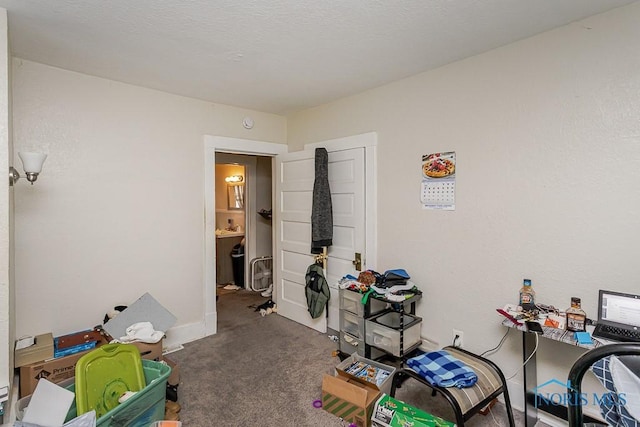 815 Dunwood Ct, Toledo, OH 43609 - rec room featuring carpet