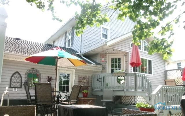 443 E 4th St, Ottawa, OH 45875 - rear view of property with a wooden deck