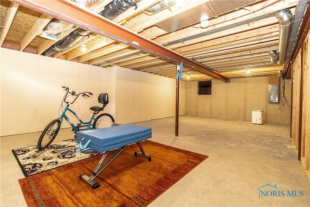 6010 Old Range Dr, Waterville, OH 43566 - unfinished basement featuring electric panel