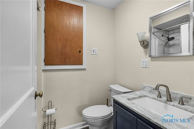 700 Franklin Ave, Findlay, OH 45840 - full bath featuring vanity, toilet, and a shower