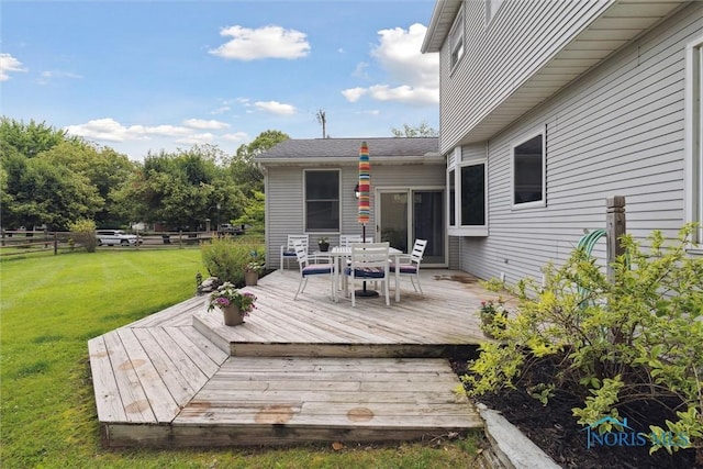 431 Hertford Ct, Maumee, OH 43537 - wooden terrace with outdoor dining area