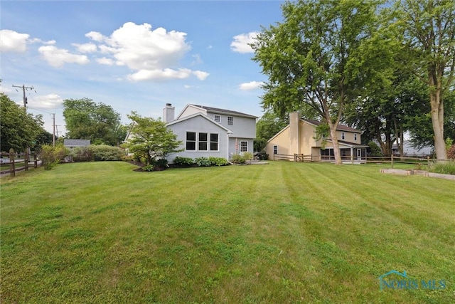 431 Hertford Ct, Maumee, OH 43537 - view of yard