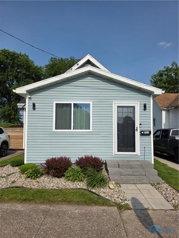 266 Milford St, Toledo, OH 43605 - photo 1