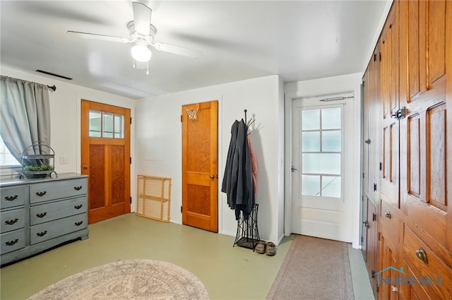 18827 State Route 2, Wauseon, OH 43567 - foyer entrance featuring ceiling fan