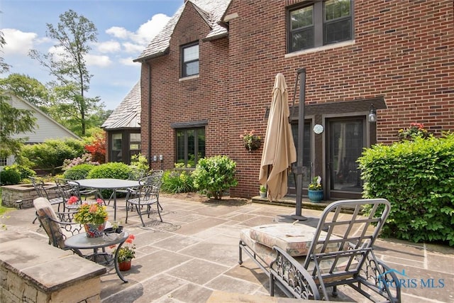 3534 Edgevale Rd, Ottawa Hills, OH 43606 - view of patio featuring outdoor dining space