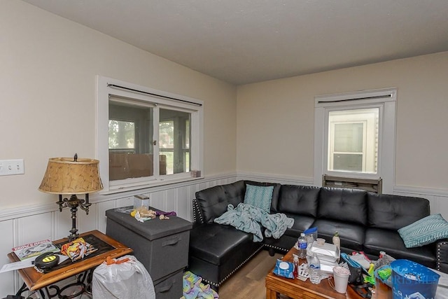 230 Heffner St, Toledo, OH 43605 - living room with wainscoting and a decorative wall