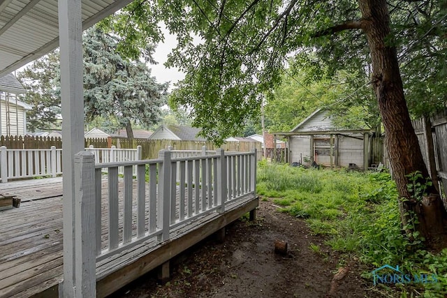 230 Heffner St, Toledo, OH 43605 - wooden deck featuring a fenced backyard