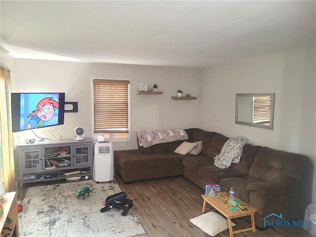 2534 Arletta St, Toledo, OH 43613 - photo 5