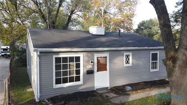 2534 Arletta St, Toledo, OH 43613 - photo 1