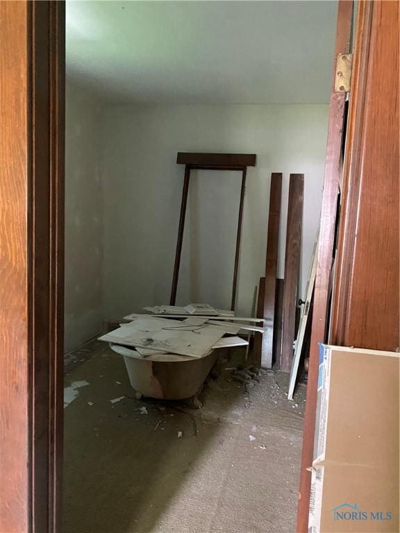 238 N Franklin St, Wauseon, OH 43567 - interior space