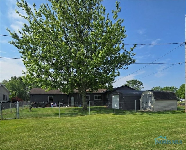 1154 Lagrange St, Napoleon, OH 43545 - view of yard with a shed