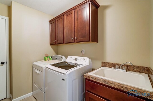 8971 N Park Lake Cir, Sylvania, OH 43560 - laundry room featuring washer and clothes dryer and cabinet space