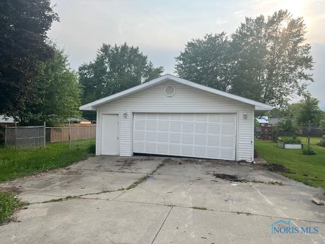 305 Mckinley St, Delta, OH 43515 - photo 5