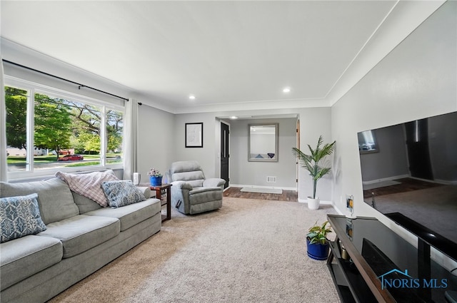 3118 Keemont Dr, Toledo, OH 43613 - carpeted living area with recessed lighting and baseboards