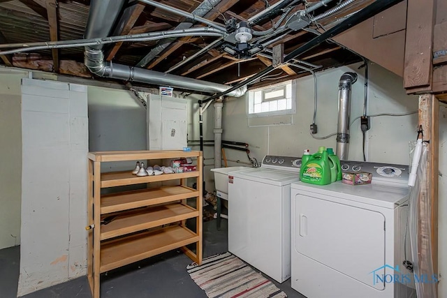 4405 Vermaas Ave, Toledo, OH 43612 - basement featuring independent washer and dryer and a sink