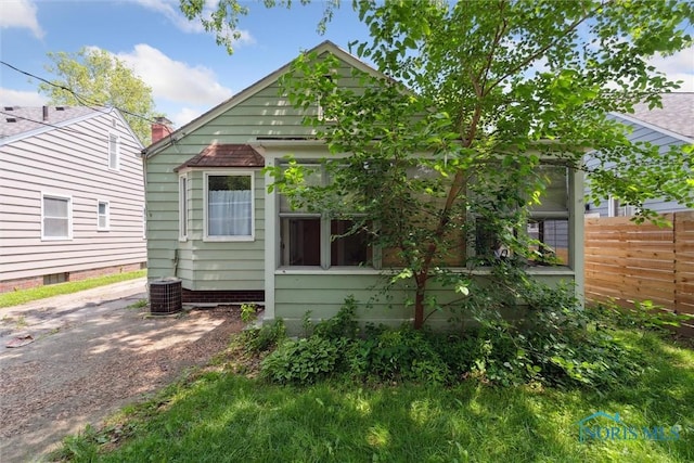 3643 Kershaw Ave, Toledo, OH 43613 - view of front of house