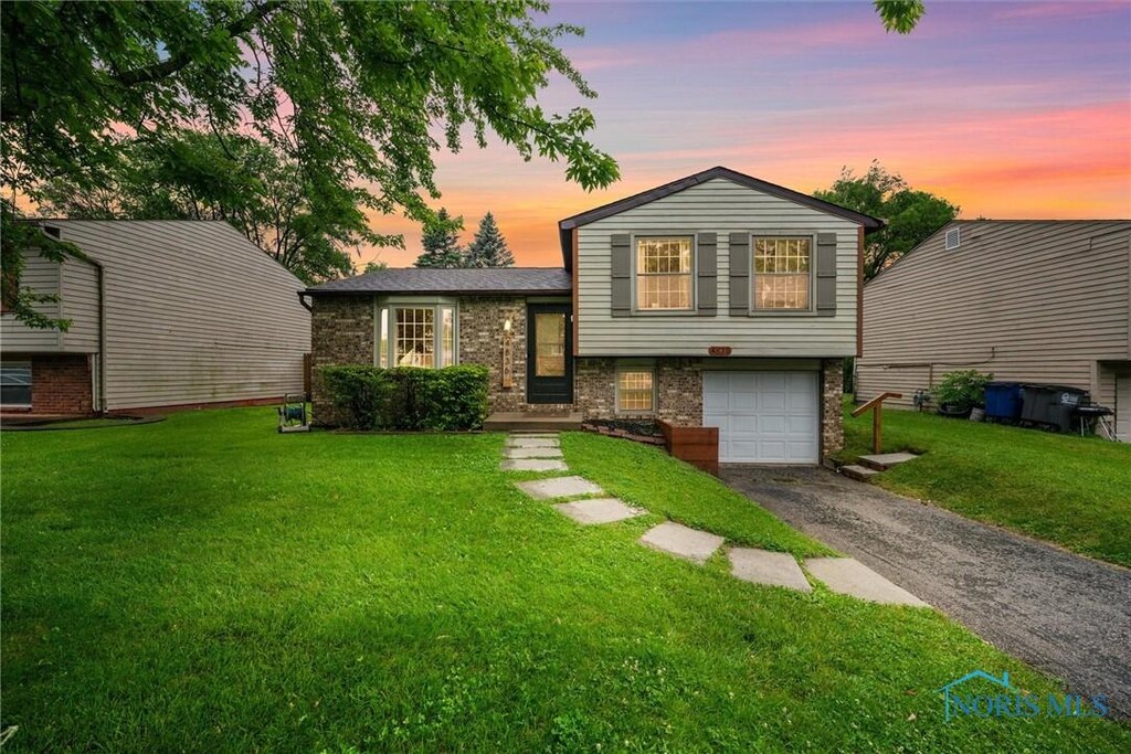 4836 Catalina Dr, Toledo, OH 43615 - photo 1