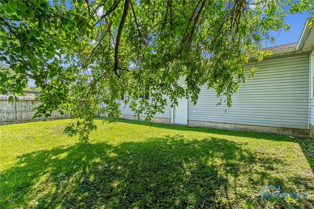 304 Wise St, Forest, OH 45843 - view of yard