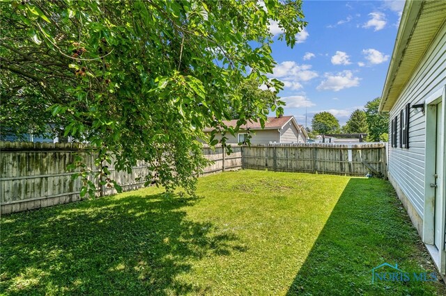 304 Wise St, Forest, OH 45843 - view of fenced backyard