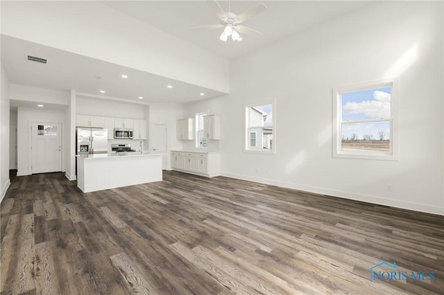 218 E Bridge Rd, Northwood, OH 43619