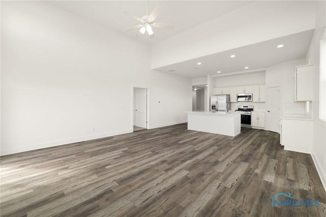218 E Bridge Rd, Northwood, OH 43619