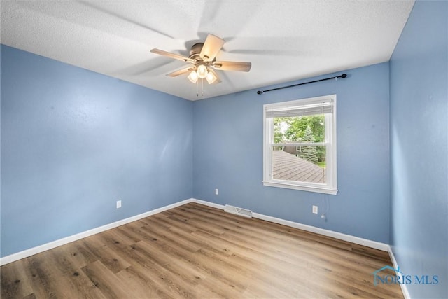 204 Hickory St, Swanton, OH 43558 - photo 27