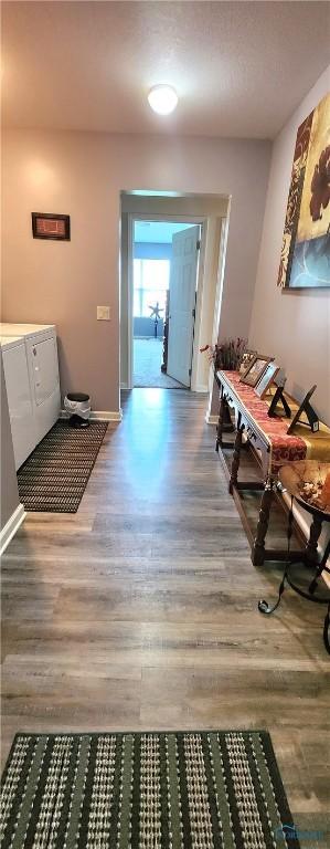 149 Carlee Ln, Findlay, OH 45840 - corridor featuring wood finished floors and baseboards