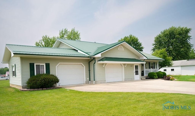 442 High St, Carey, OH 43316 - photo 2