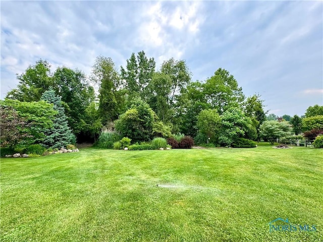 4248 Stratford Ct, Sylvania, OH 43560
