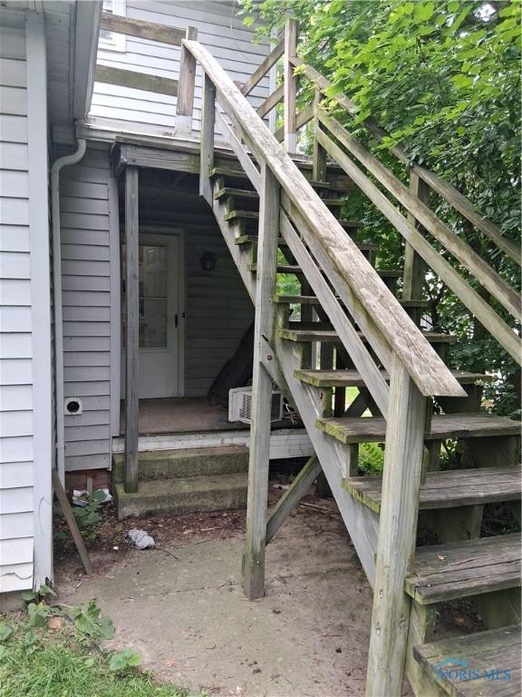 318 Eldred Ave, Toledo, OH 43609 - photo 17