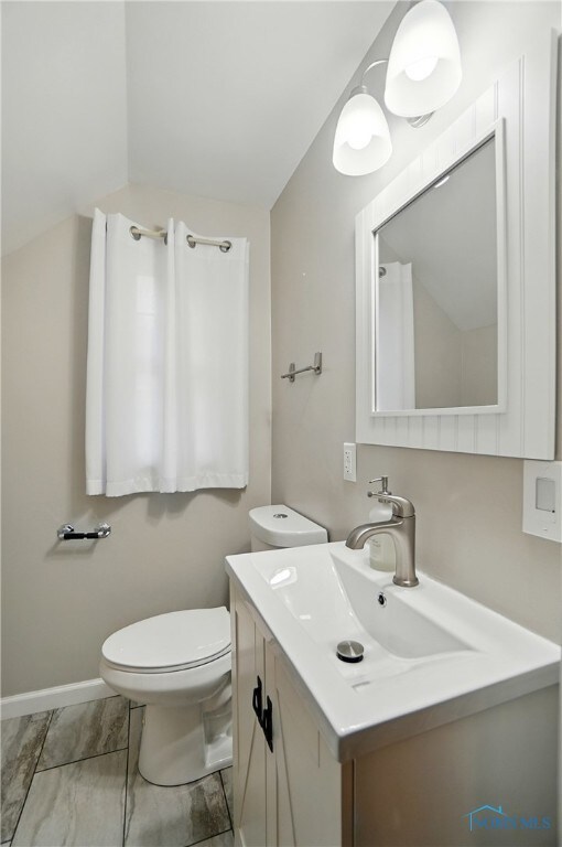 2818 Densmore Dr, Toledo, OH 43606 - photo 35