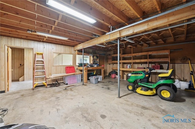 17715 Mitchell Rd, Bowling Green, OH 43402 - view of garage