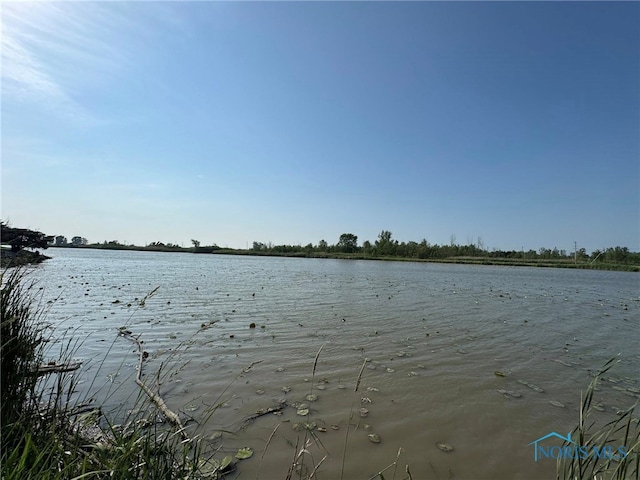 12044 W Duff Washa Rd, Oak Harbor, OH 43449 - water view