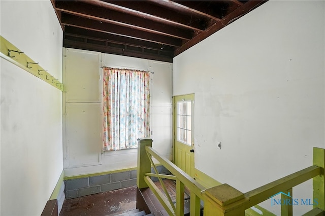 638 W Elm St, Wauseon, OH 43567 - view of staircase