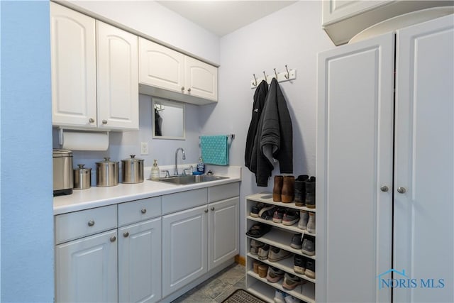 5868 Winslow Rd, Whitehouse, OH 43571 - kitchen with light countertops and white cabinets