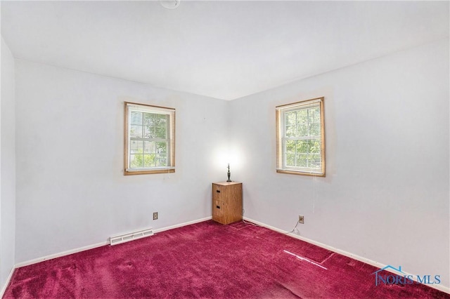 3913 Mcgregor Ln, Toledo, OH 43623 - unfurnished room with carpet flooring and baseboards